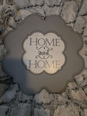 Shabby Chic Farmhouse Home Sweet Home Decorative Wall Plaque - Gray 14"